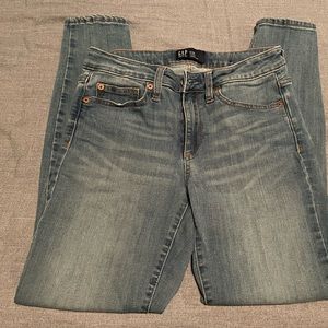 Gap Jeans